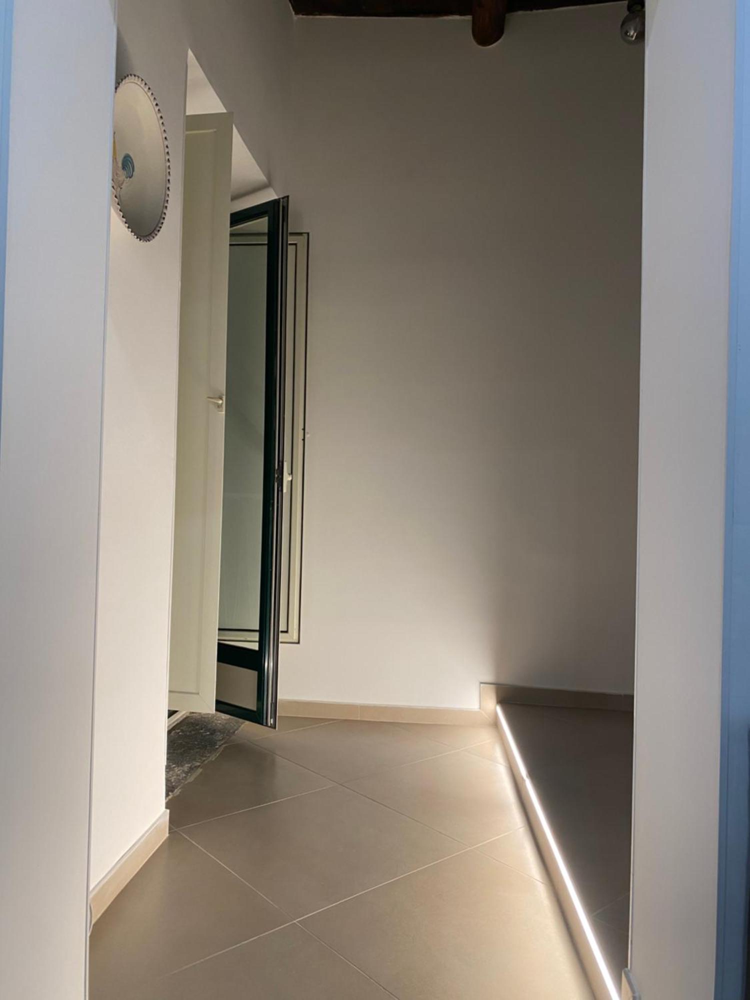 All'Imbrunire Exlusive Apartment Salerno Exterior photo